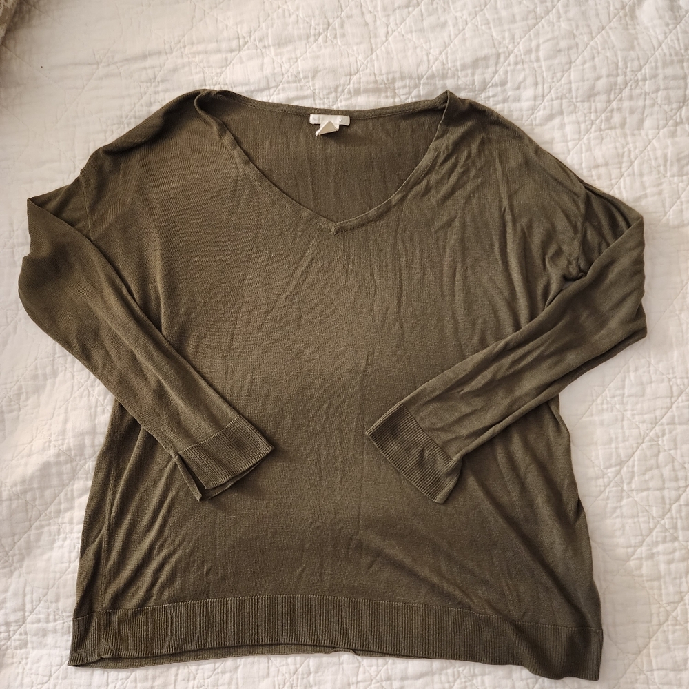 H&M Basic Small Oversized Long Sleeve Layering Top Olive Green